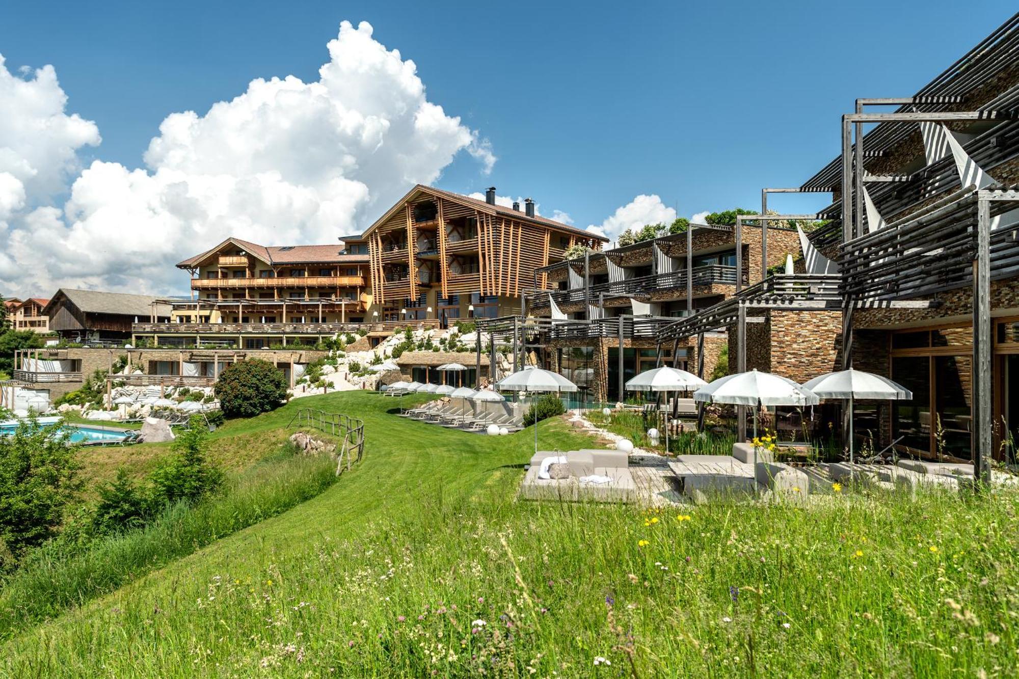 Valentinerhof Hotel 4*